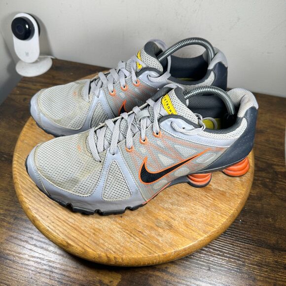 Nike Shox Livestrong Turbo+ Grey Shoe Sneakers Men\'s Size 10 442161-051 main image 4